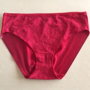 Naomi and Nicole panties size 6